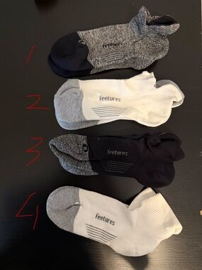 Feetures Women’s Low-Cut Performance Socks — Black, White, Gray